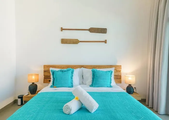 Villa Elia : 3 Min From Beach - Tropical Vibes
