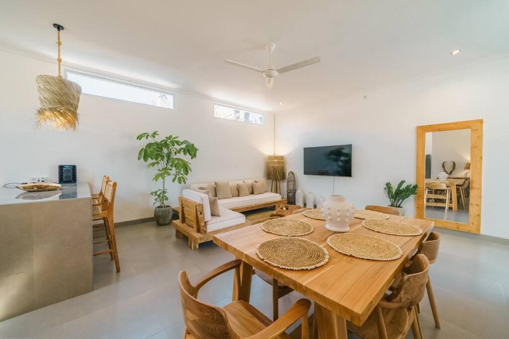 Villa Elia : 3 Min From - Tropical Vibes Canggu