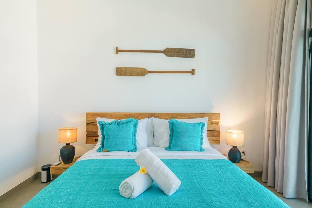 Elia : 3 Min From - Tropical Vibes Villa
